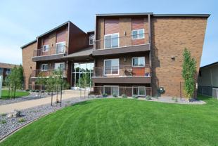 Sunset Crest Apartments - Photo 1 of 1