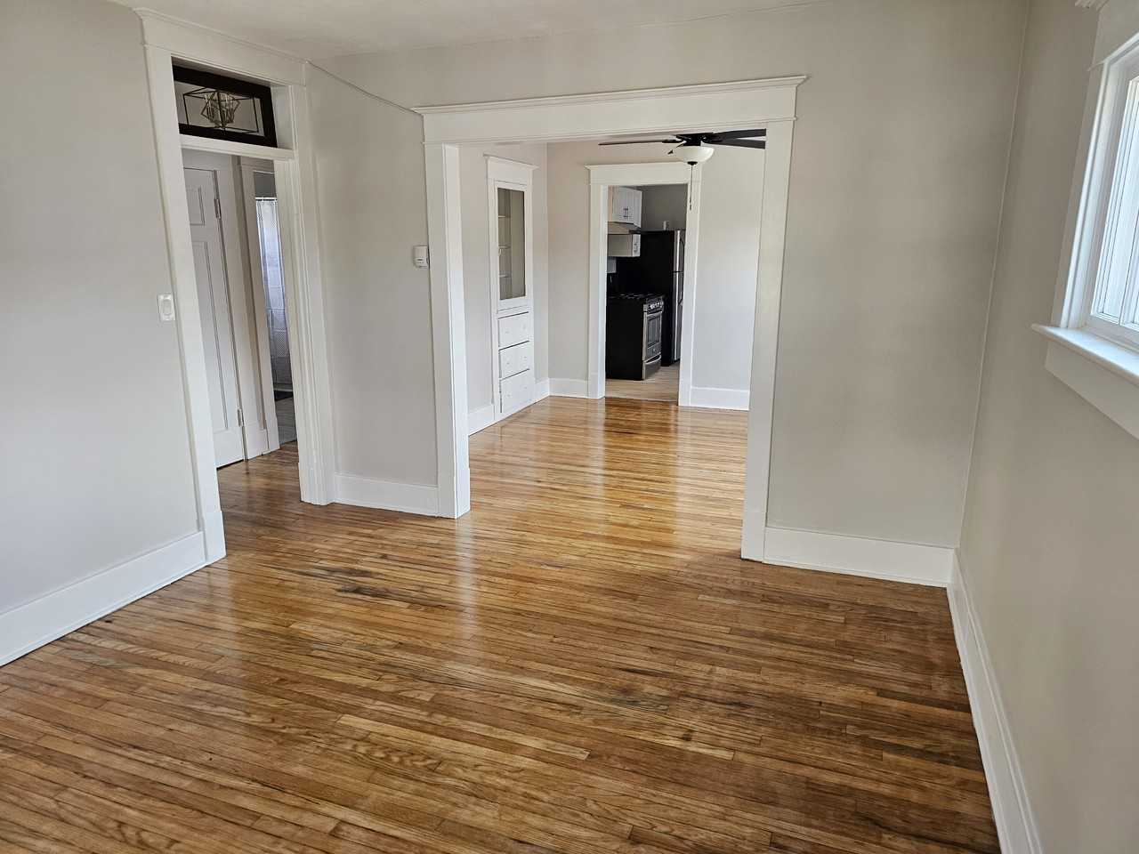 227 Bowen Rd - Photo 6 of 19