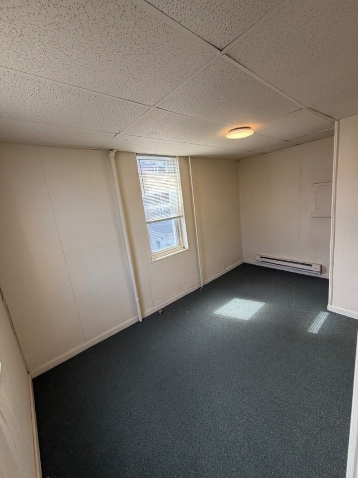 1224 2nd St. - Photo 6 of 8