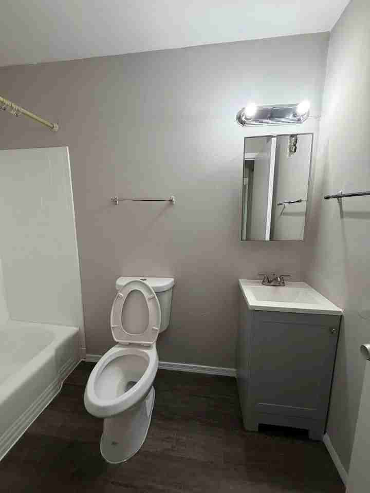 3421 Glen Avenue - Photo 6 of 6