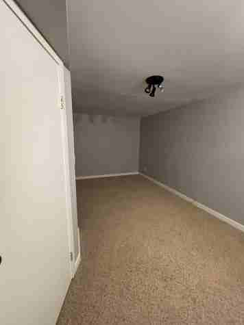 3 Bedroom Townhouse with Detached Single Car Garage!! - Photo 5 of 17