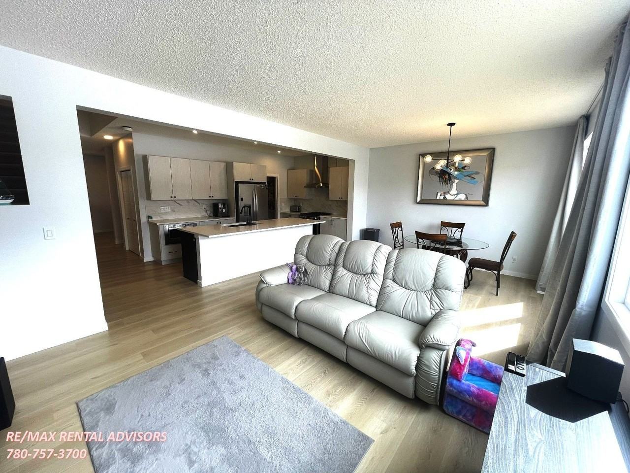 13052 212 St Nw - Photo 6 of 23