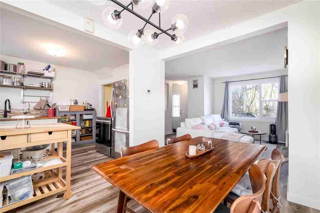 56 Beaumont Bay - Photo 6 of 25