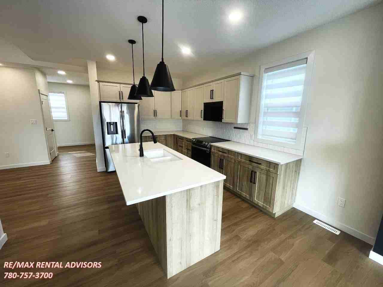 13 Harrison Gate - Photo 3 of 21