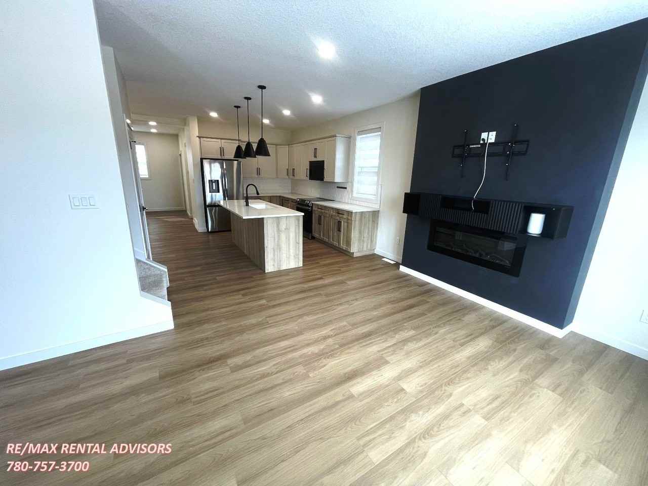 13 Harrison Gate - Photo 4 of 21