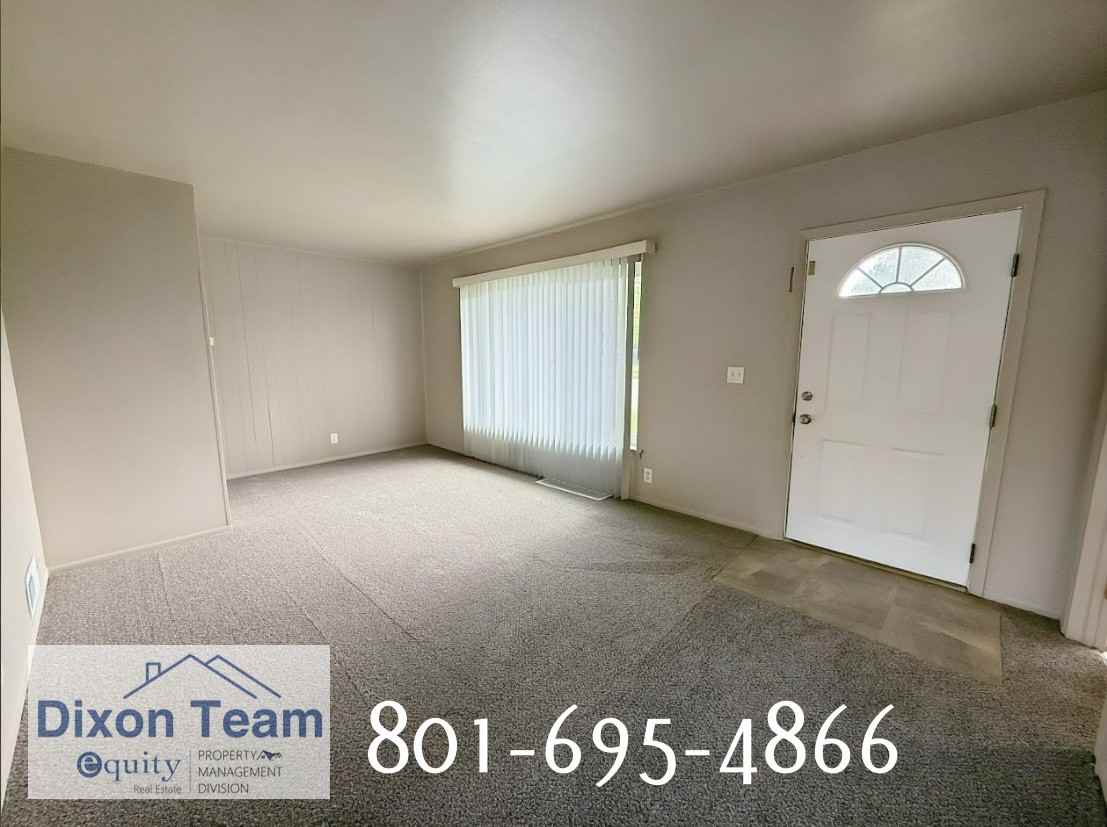 1022 Southwell St #1 - Photo 2 of 15