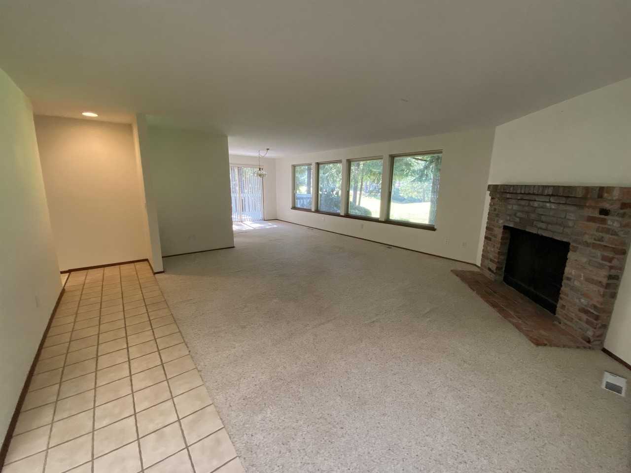 501 E Michelle Dr #1 - Photo 3 of 29