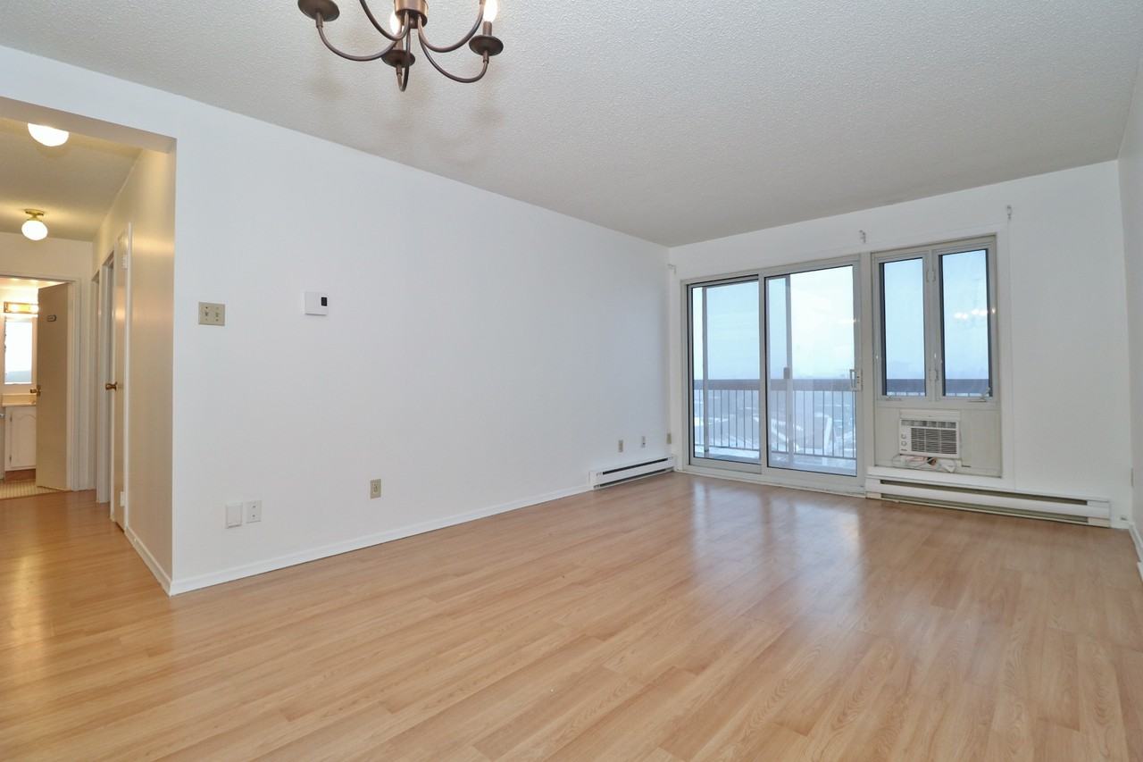 158B Mcarthur Ave - Photo 4 of 21