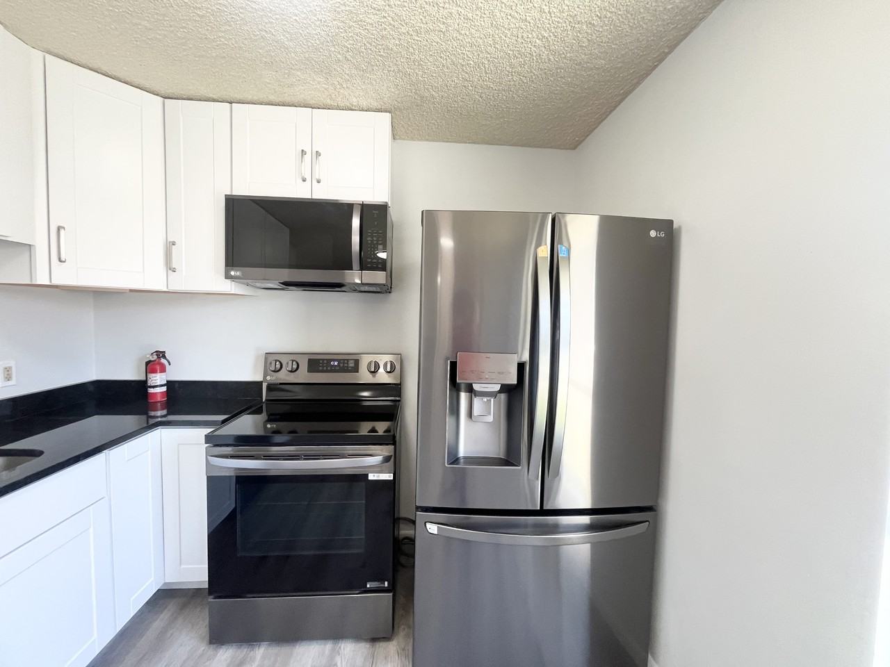 1265 E Crandall Ave #1267 - Photo 5 of 20