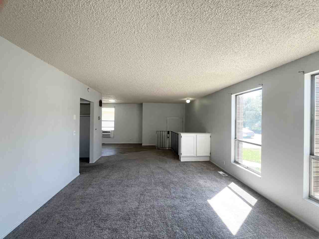 1265 E Crandall Ave #1267 - Photo 6 of 20