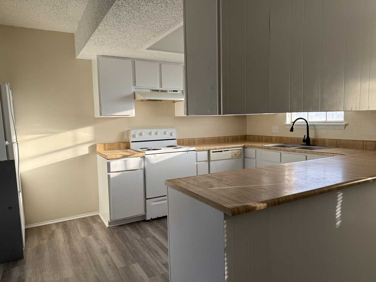 1004 Indian Trl #D - Photo 4 of 9