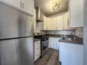 636 Chestnut Avenue - Photo 1 of 1