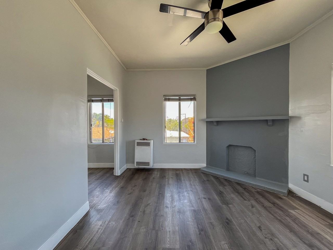 636 Chestnut Avenue - Photo 3 of 32