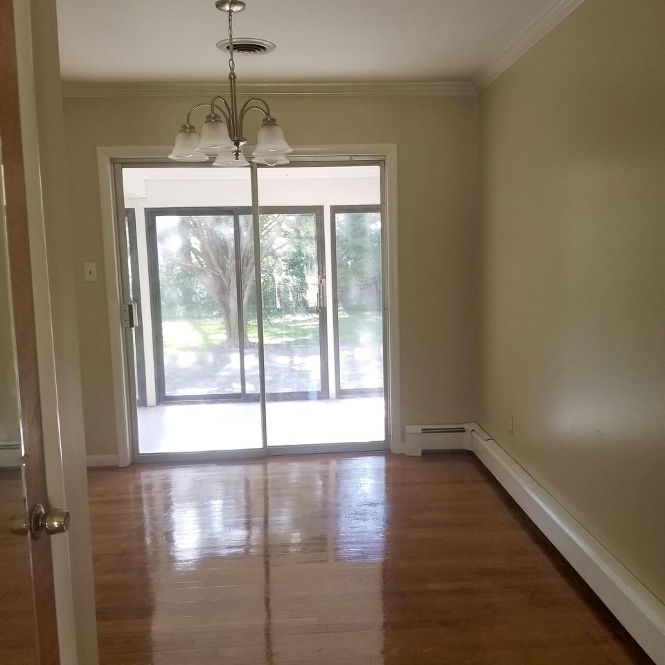 6139 Powhite Farm Dr #1 - Photo 3 of 23