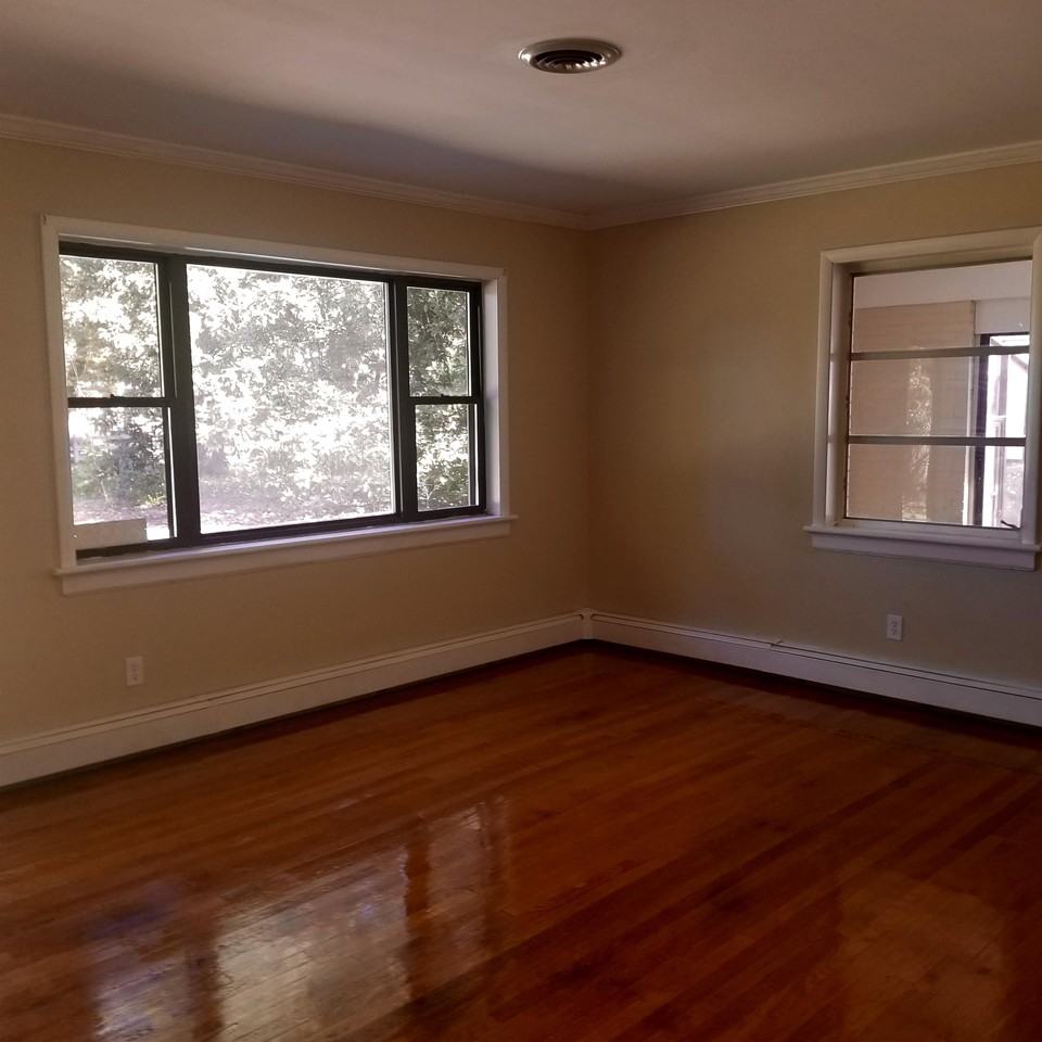 6139 Powhite Farm Dr #1 - Photo 4 of 23