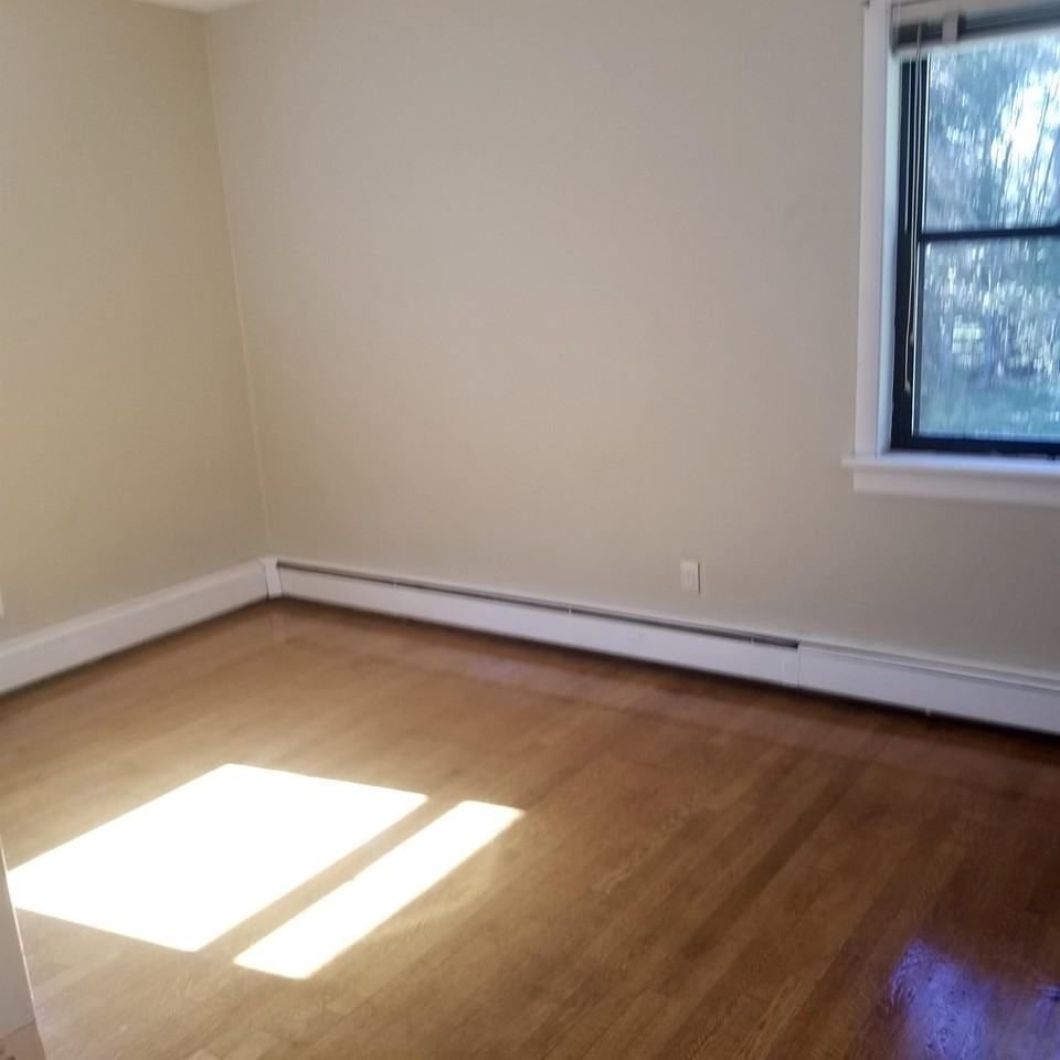 6139 Powhite Farm Dr #1 - Photo 7 of 23