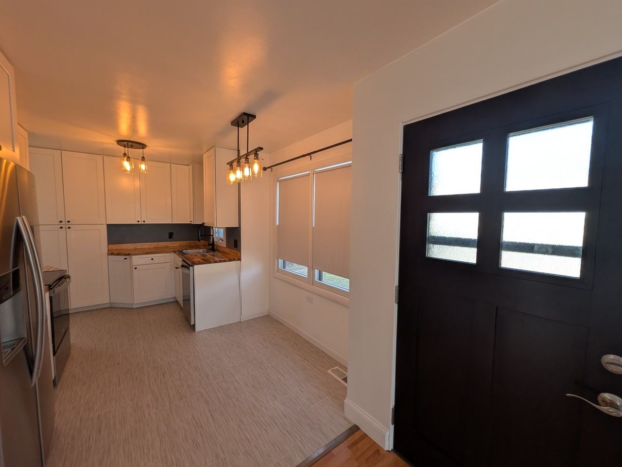 1309 W Water St #1 - Photo 3 of 18
