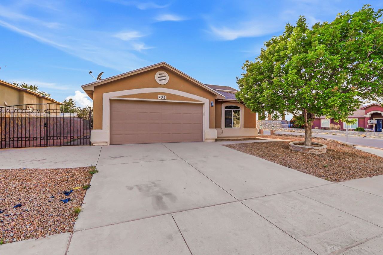 732 Desert Sage Dr #1 - Photo 2 of 29