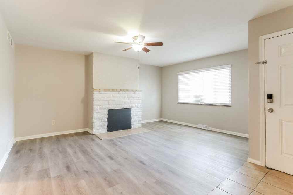 53 Fernhill Ave - Photo 5 of 16