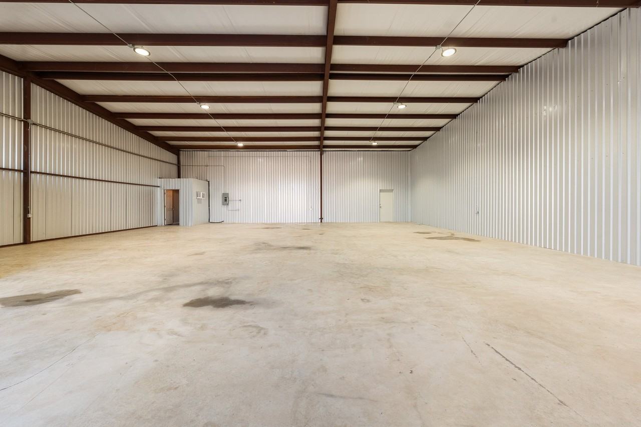 5225 County Road 1205 #602 - Photo 4 of 9