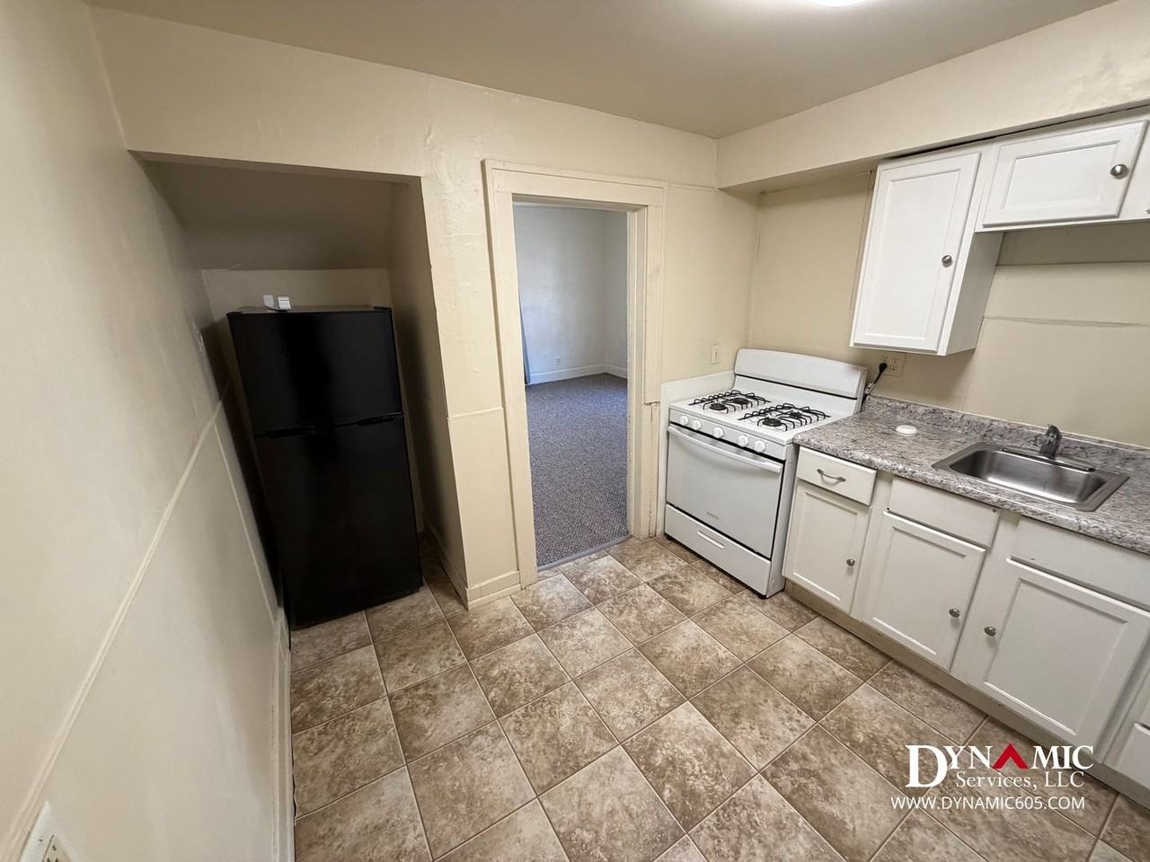 434 N Spring Ave | All Utilities Paid by Landlord - Photo 6 of 39