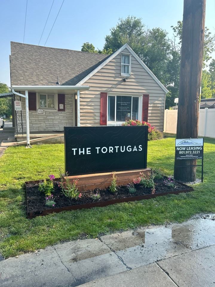 Tortugas Apartments - Photo 2 of 5