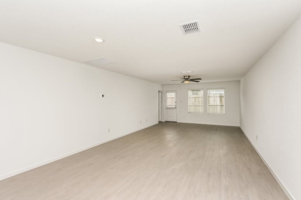 1616 Limpkin Dr - Photo 5 of 16