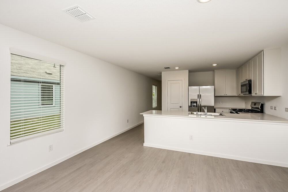 1616 Limpkin Dr - Photo 6 of 16