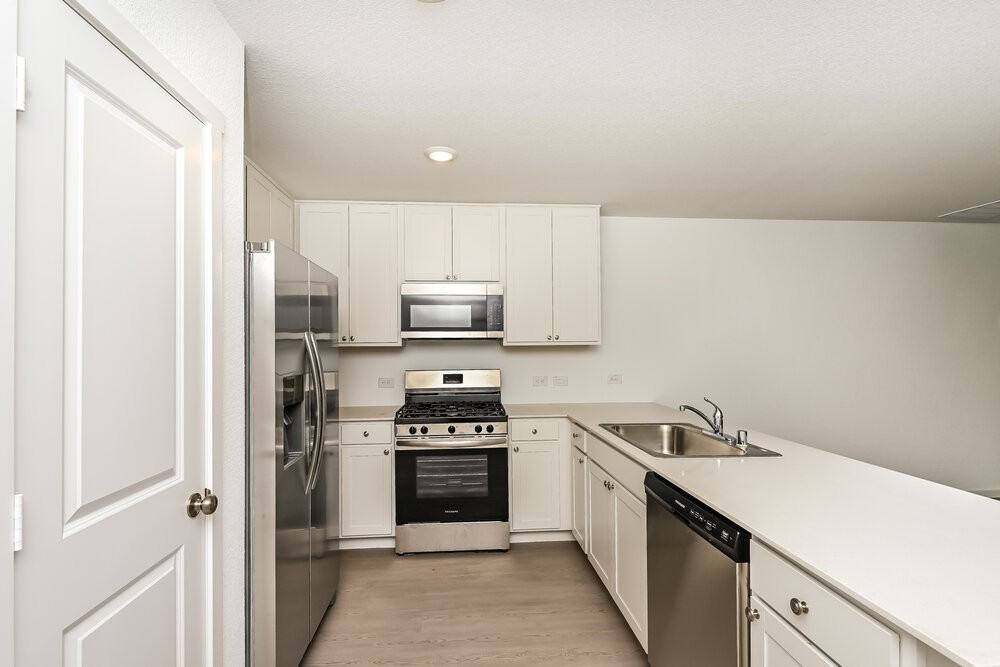 1616 Limpkin Dr - Photo 7 of 16