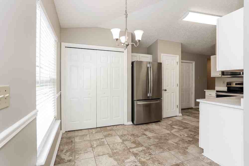 1669 Spring Branch Dr W - Photo 6 of 16