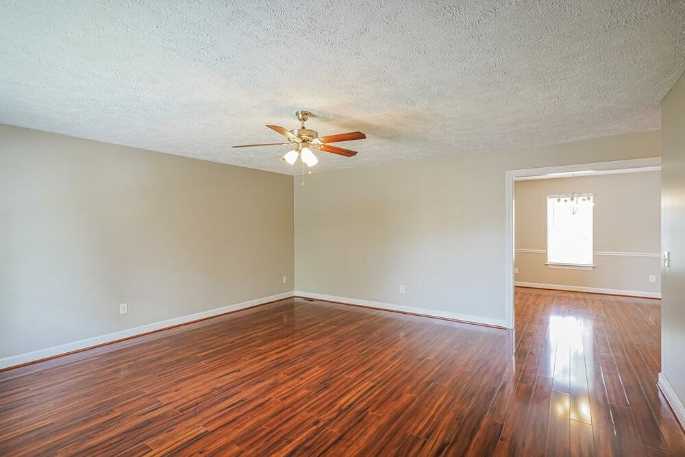 1773 North Cv - Photo 4 of 17