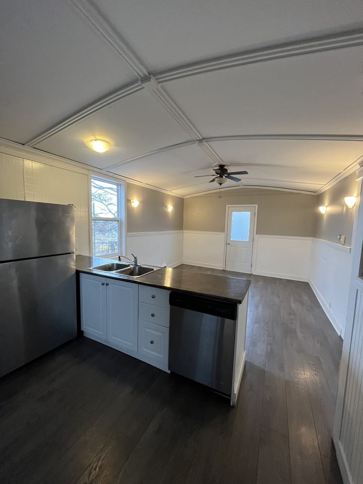 222 Church St #B - Photo 2 of 14