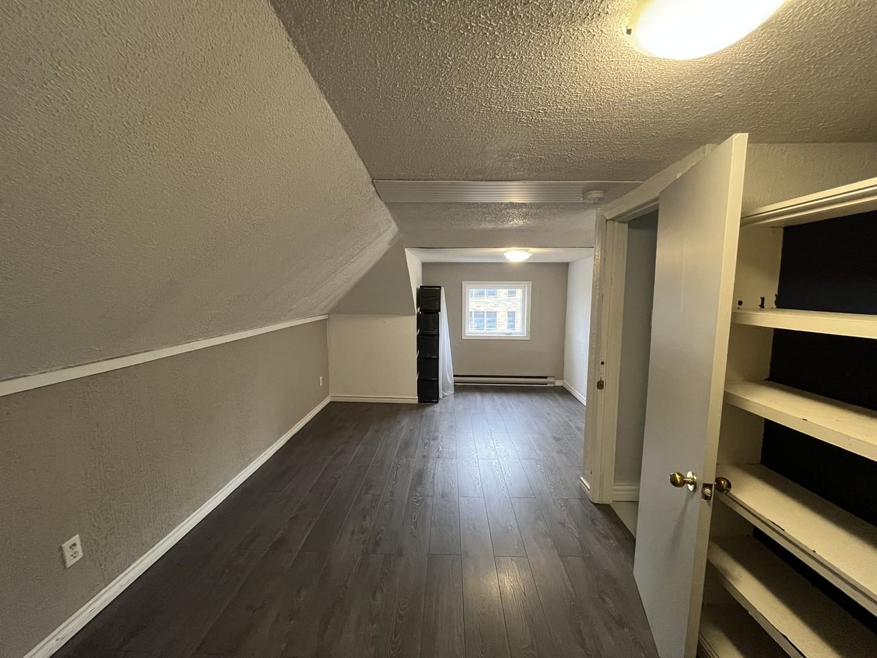 222 Church St #B - Photo 5 of 14