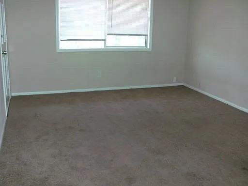 609 Allen Dr - Photo 5 of 6