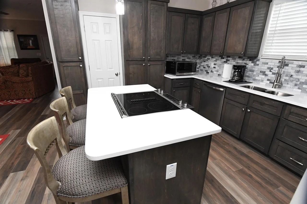 1108 S Person St - Photo 7 of 18