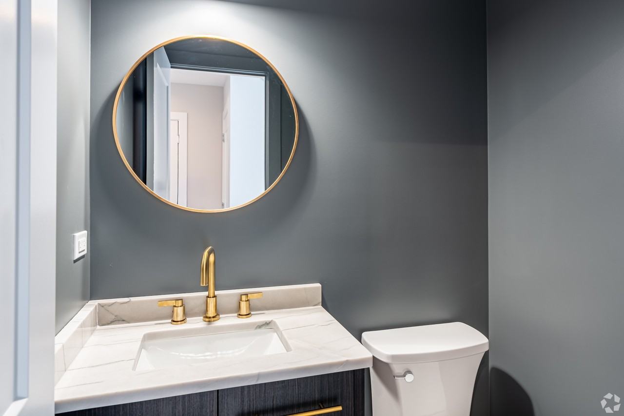 3839 N. Clark - 304 #304 - Photo 3 of 14