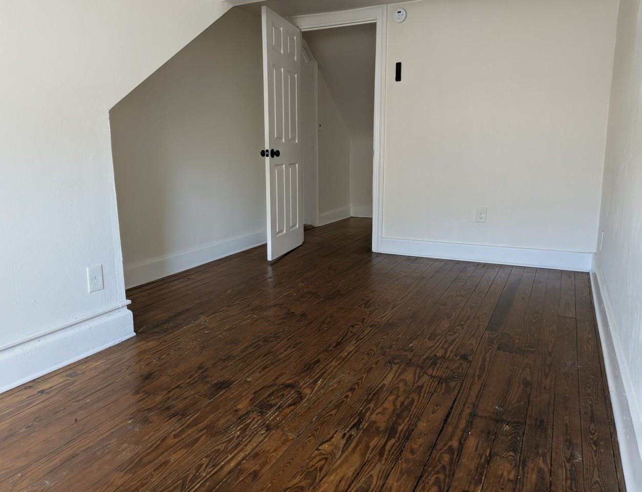 1018 Wolcott AvenueUnit B #B - Photo 7 of 16