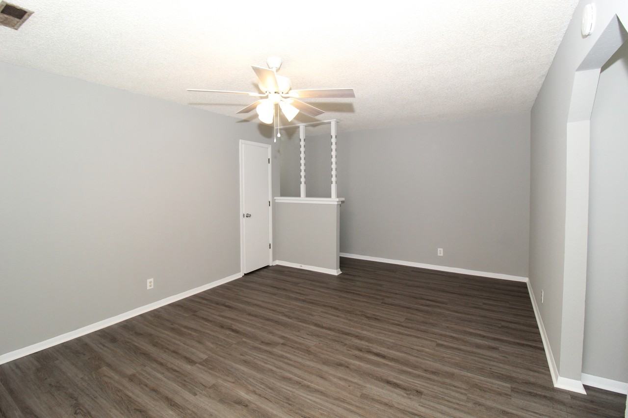 1908 Sycamore PlaceUnit #B - Photo 3 of 22