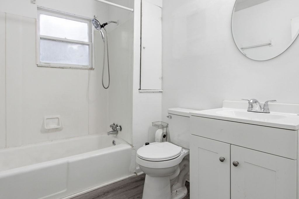 9608 Frankstown Rd #1 - Photo 5 of 25