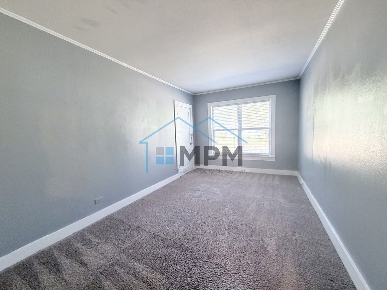 200 Glenmar Ave #B - Photo 4 of 7