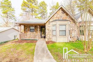 featured image of 3535 Miller St #1