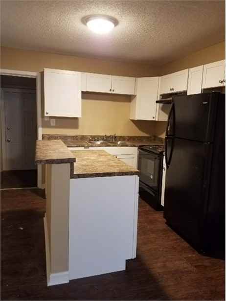 3922 Wiggins Dr #1 - Photo 3 of 7