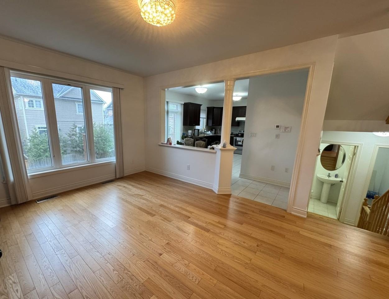 11 Savanna Court - Photo 5 of 25