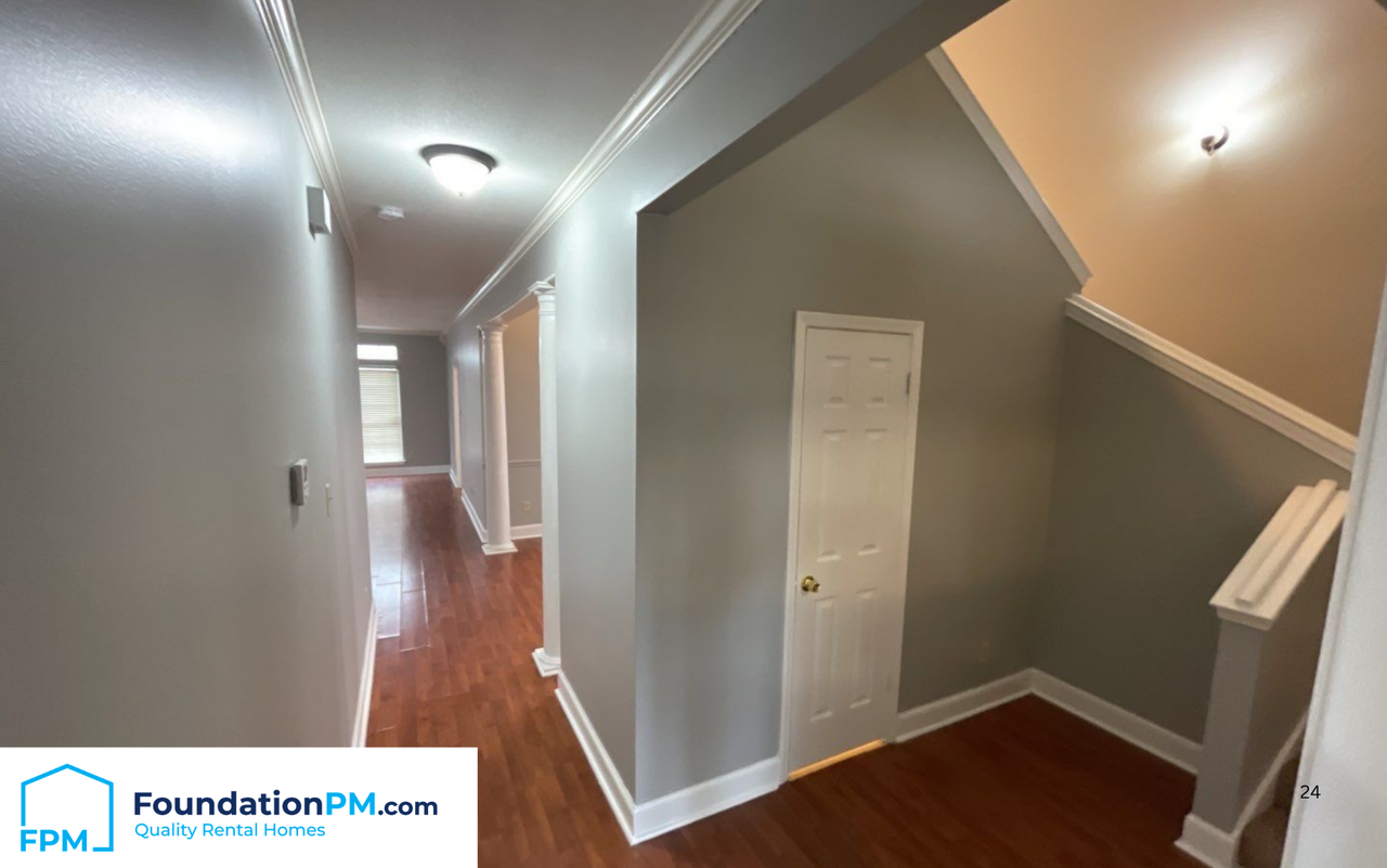 7900 Hunters Xing #1 - Photo 6 of 15