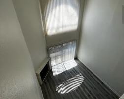 featured image of 15009 Moorpark St