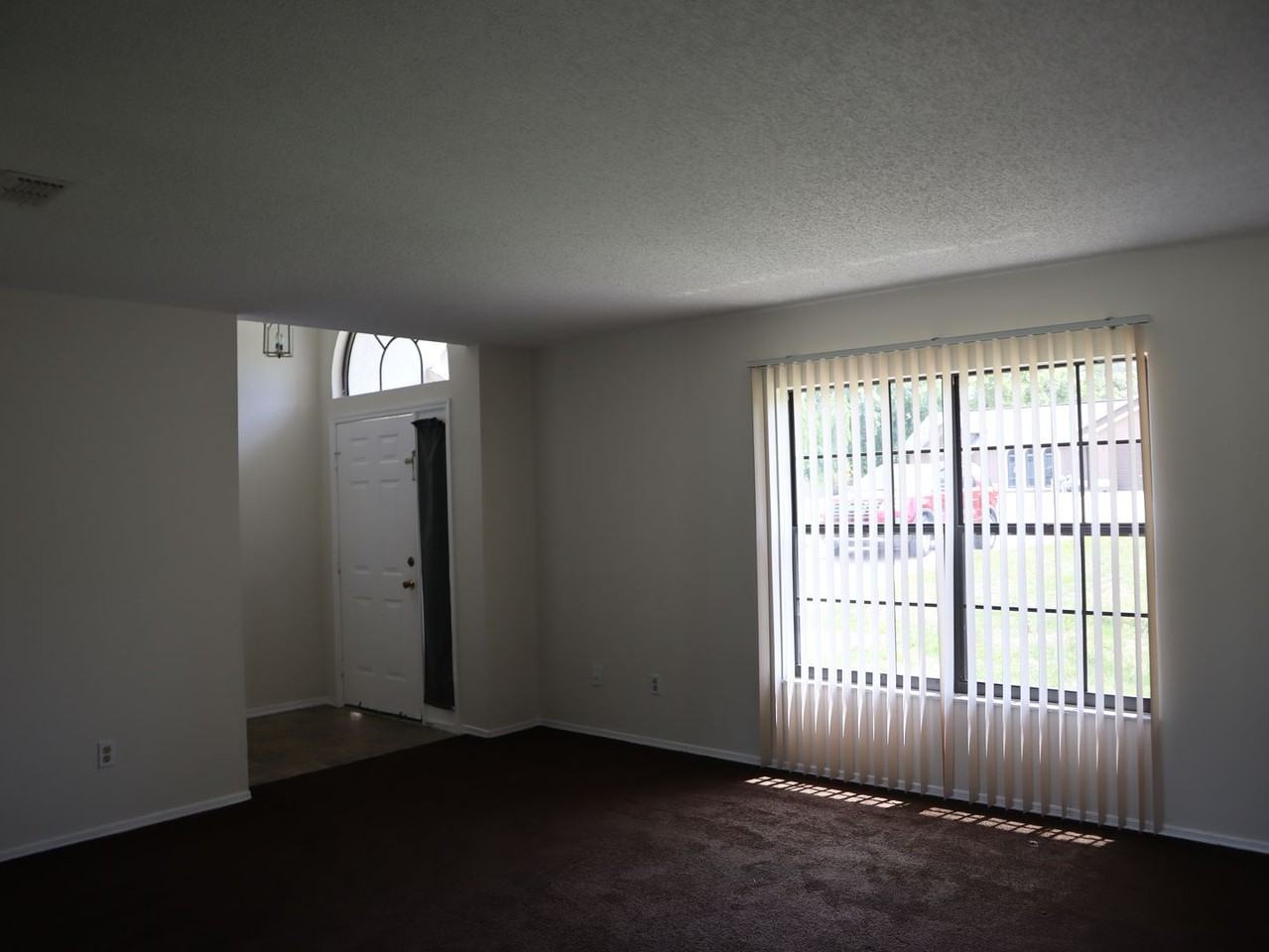 1864 N Merrick Dr - Photo 6 of 25