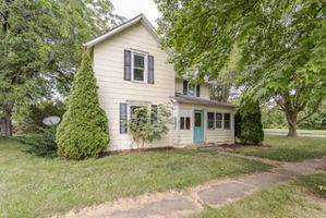 featured image of 435 Cowen St #1