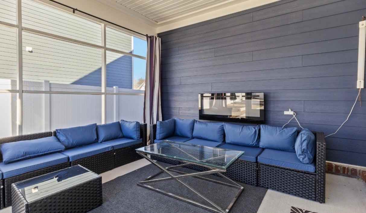 312 Maycox Ln #1 - Photo 2 of 19