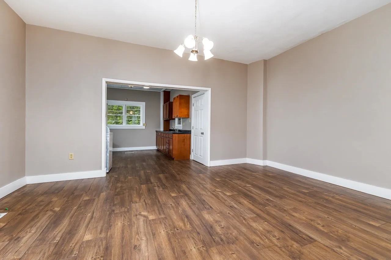 639 Caledonia Pl #1 - Photo 4 of 17