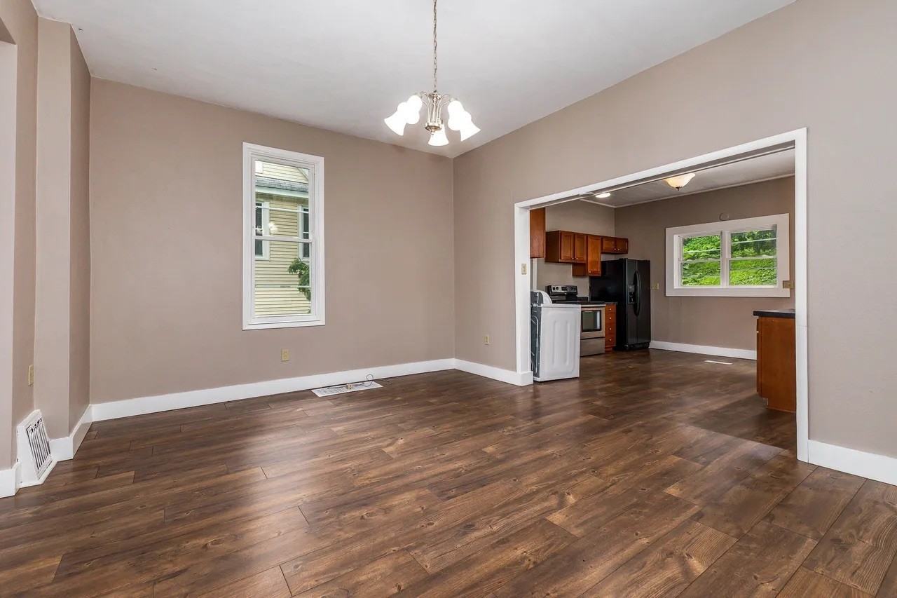 639 Caledonia Pl #1 - Photo 5 of 17